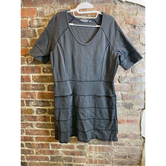 ATHLETA • Gray Knee Length Leisure Dress Two Front Zip Pockets Elbow-length Slee - Picture 1 of 9